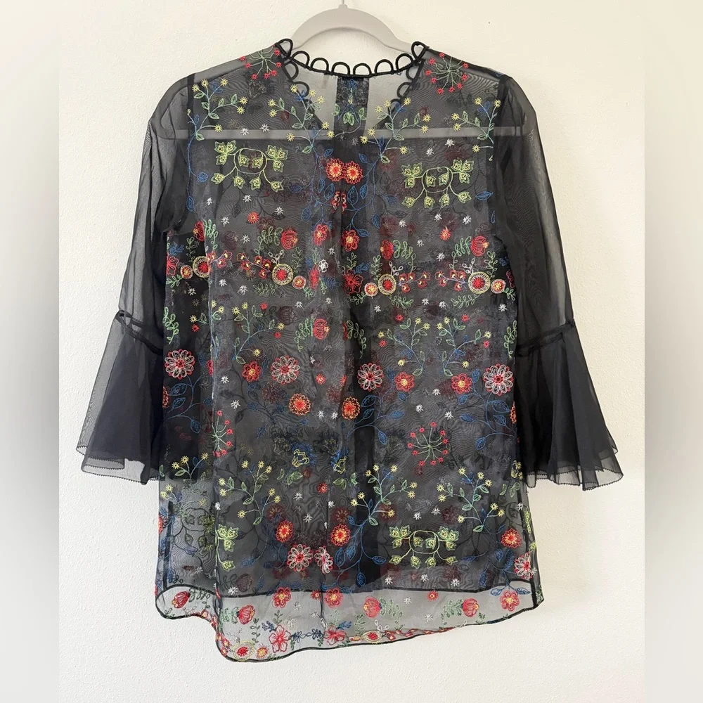 Elie Tahari Reina Embroidered Sheer Blouse size xs - Picture 12 of 13